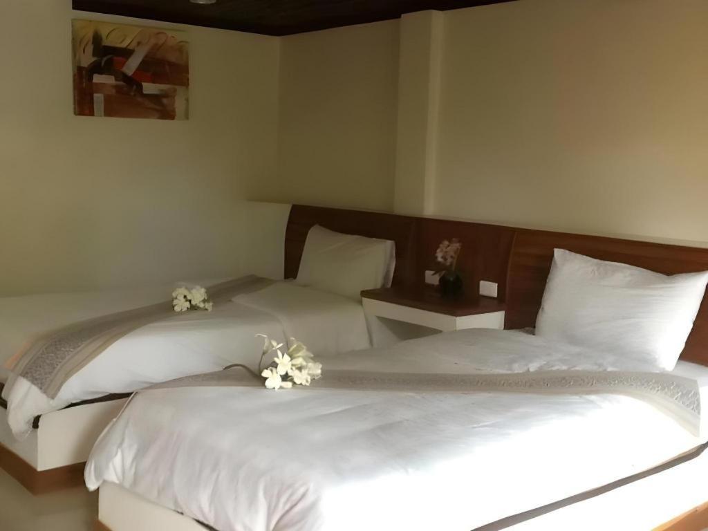 Phutawanchomdow Hotell Tha Li Eksteriør bilde